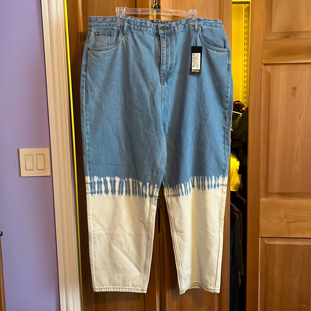 Nasty Gal Size 18 Dip Dye Straight Leg Jeans‎